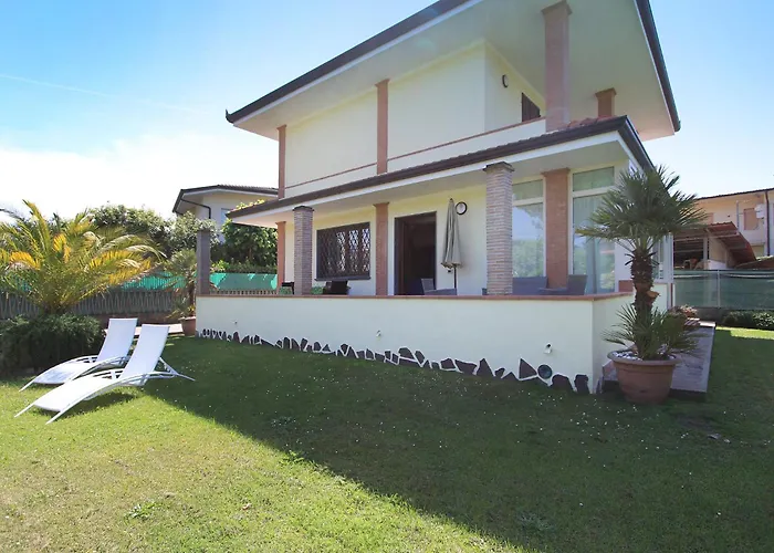 Chiara By Interhome * Forte dei Marmi